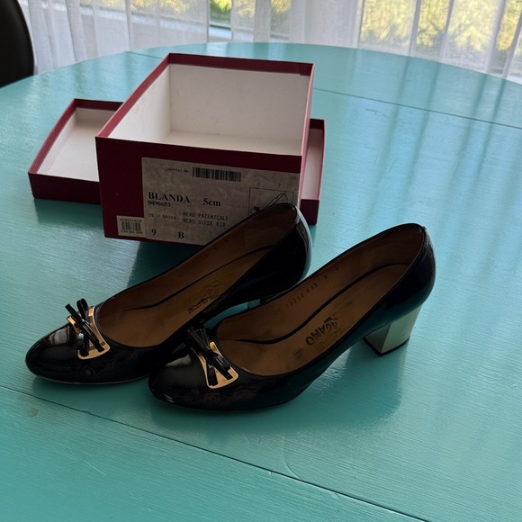 Salvatore Ferragamo Black Heels with Gold Accent - Picture 2 of 8